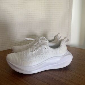 Nike InfinityRN 4 Women’s Size 7.5